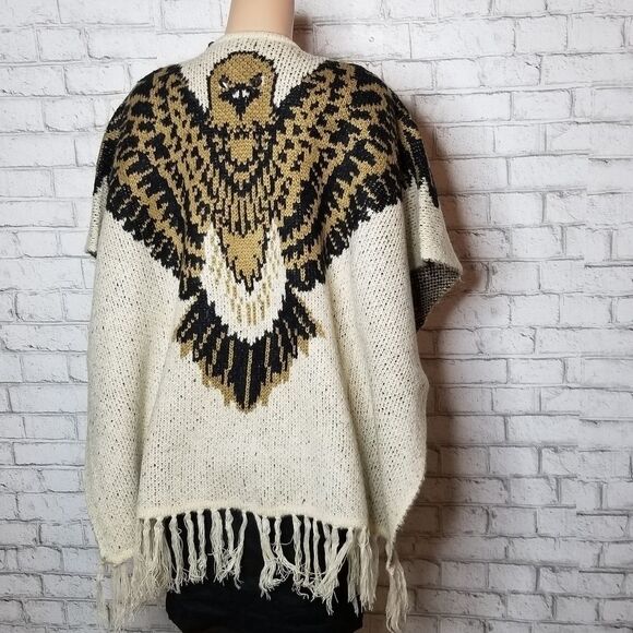 🆕️ Vertigo Paris Poncho - Picture 6 of 14